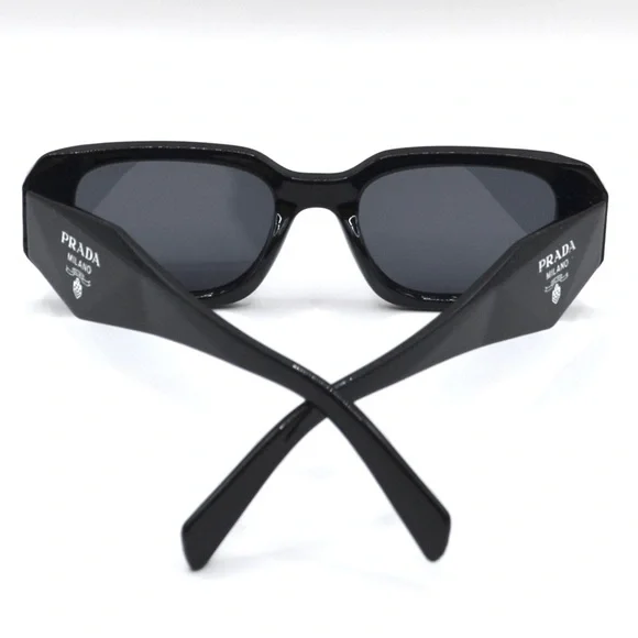 Prada Women’s Sunglasses | Black Frame | Grey Lenses | Like New - Picture 2 of 13